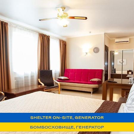 Antwo-Hotel Kharkiv Bagian luar foto