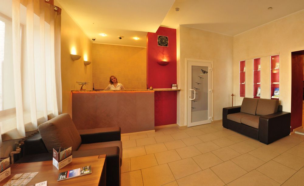 Antwo-Hotel Kharkiv Bagian luar foto