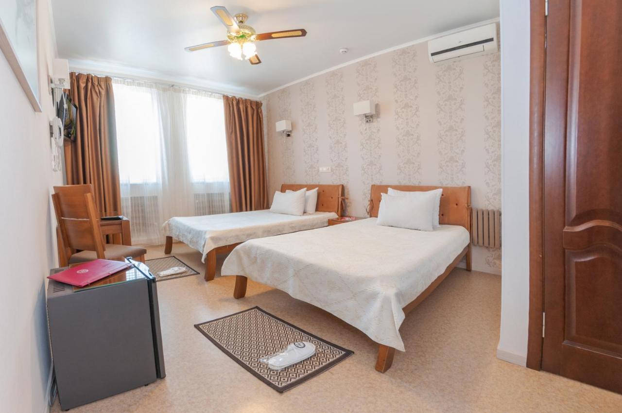 Antwo-Hotel Kharkiv Bagian luar foto