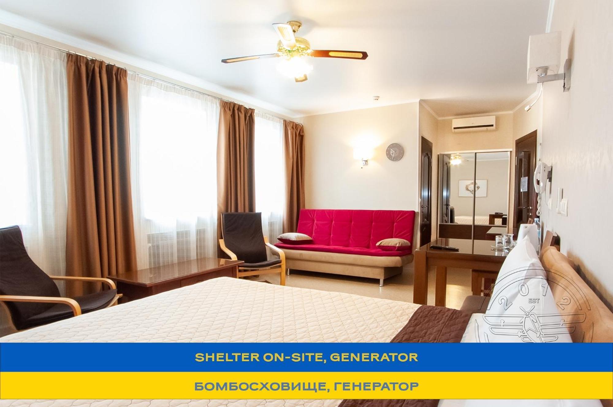 Antwo-Hotel Kharkiv Bagian luar foto