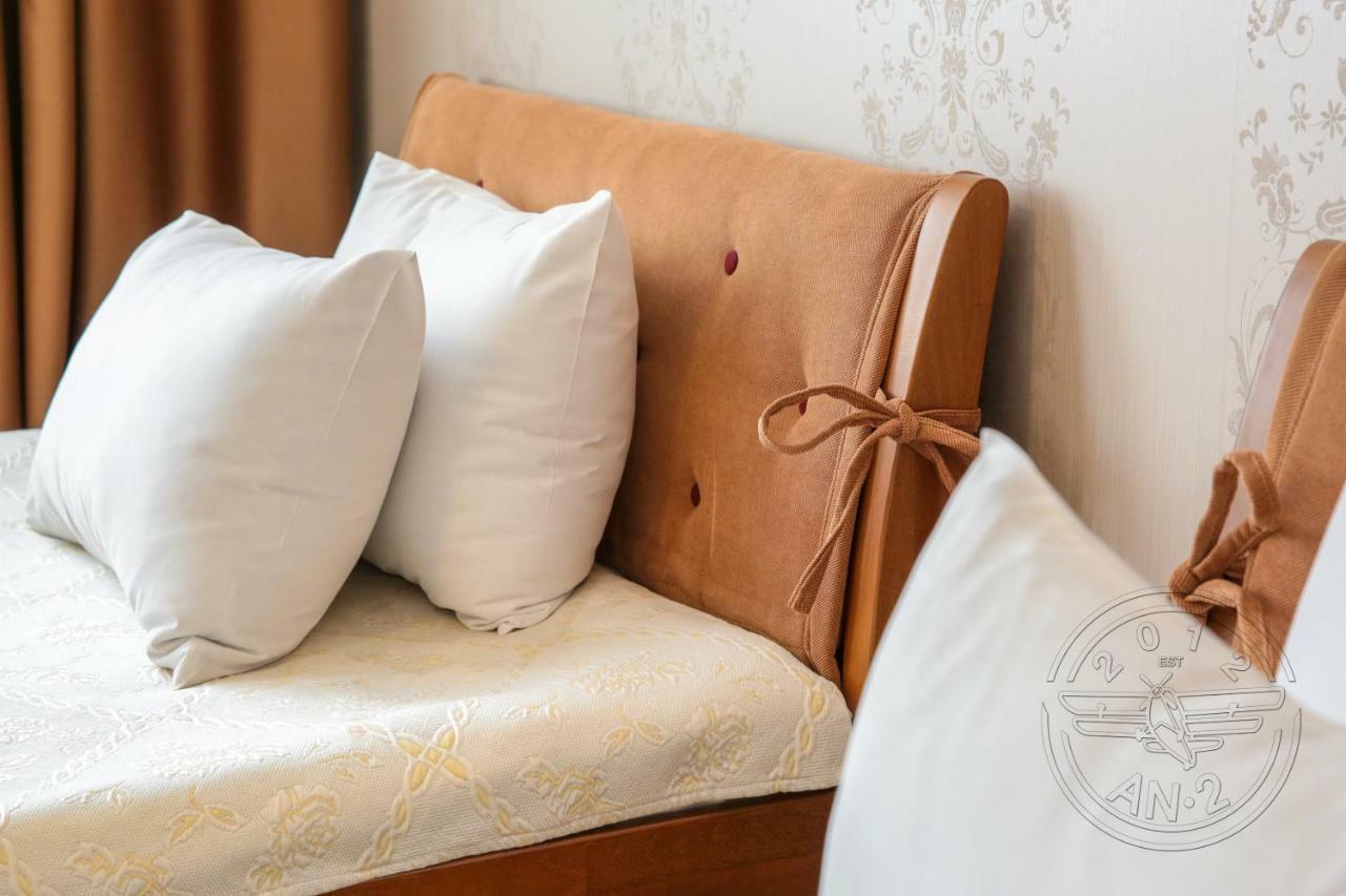 Antwo-Hotel Kharkiv Bagian luar foto